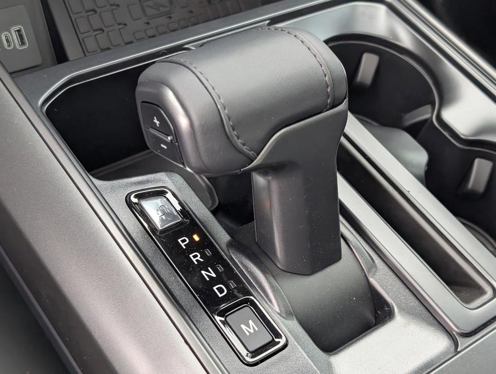 new 2025 Ford F-150 car, priced at $70,996
