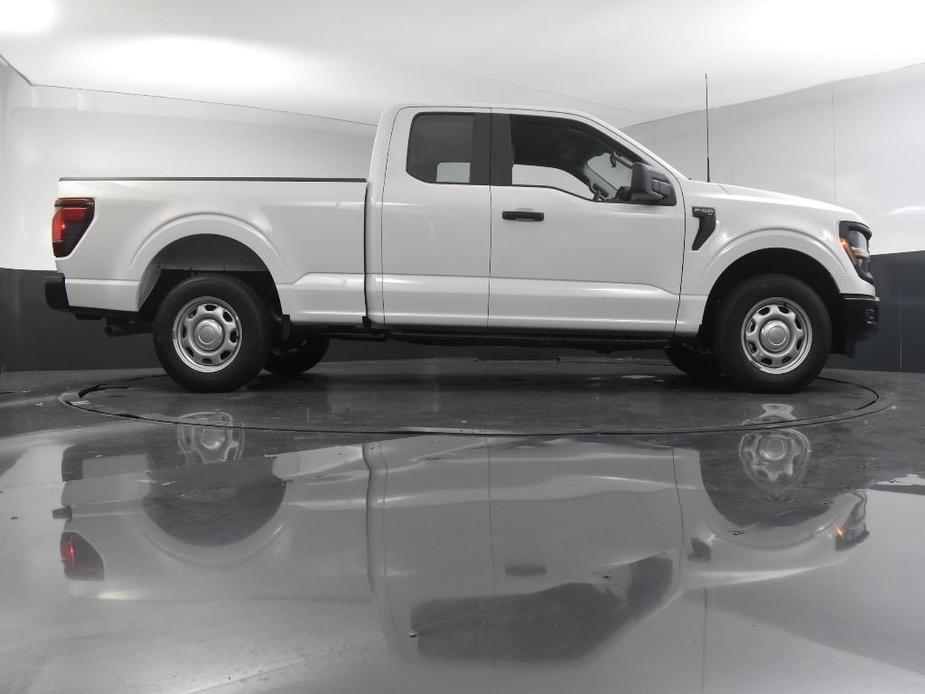 new 2024 Ford F-150 car, priced at $37,380