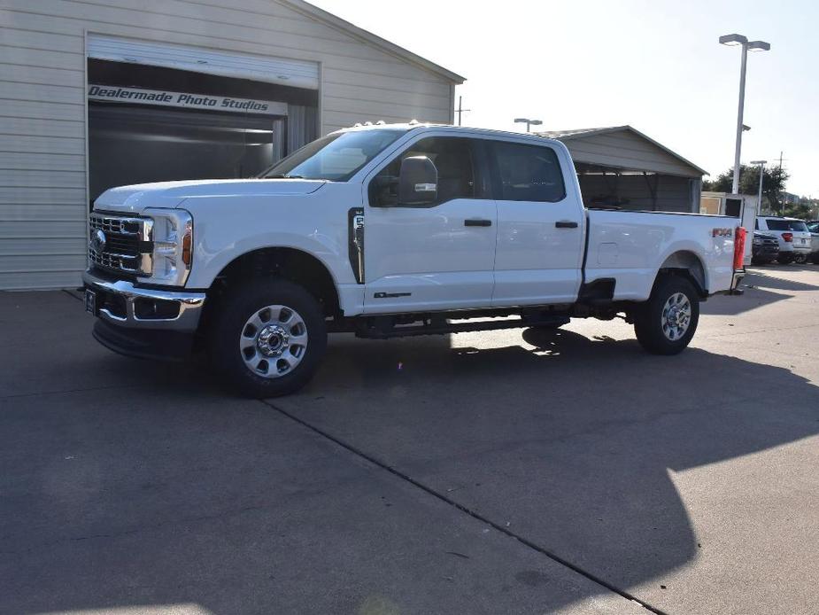 new 2024 Ford F-350 car, priced at $65,020