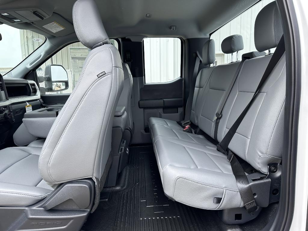 new 2025 Ford F-250 car, priced at $54,435