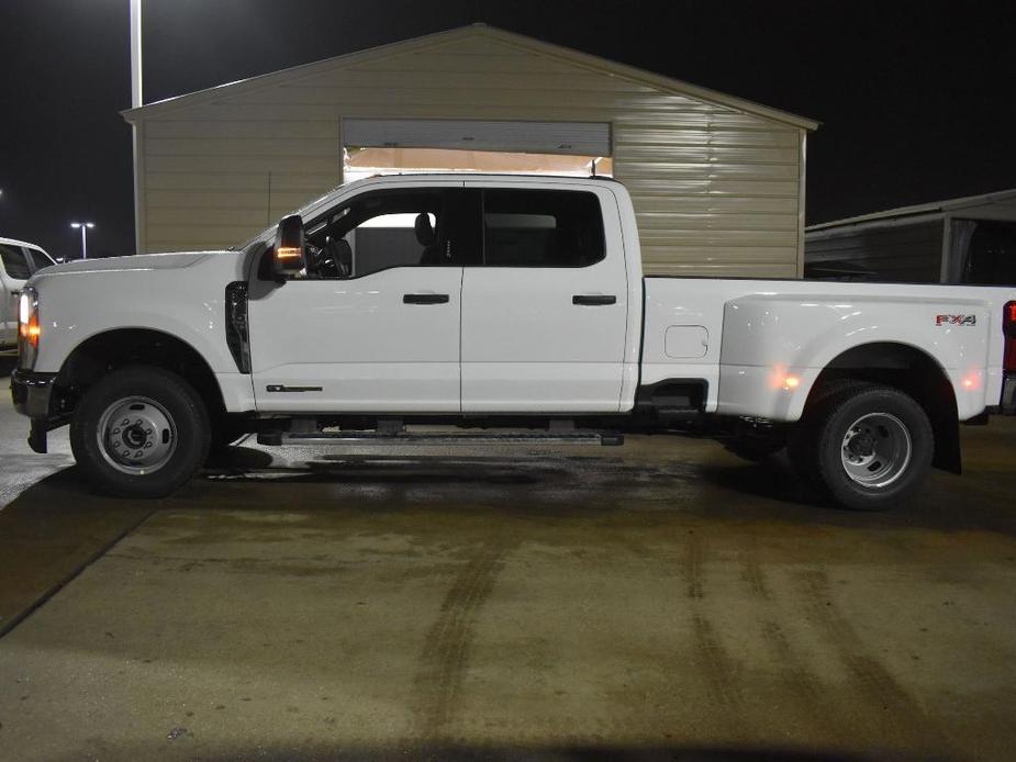 new 2024 Ford F-350 car, priced at $65,925