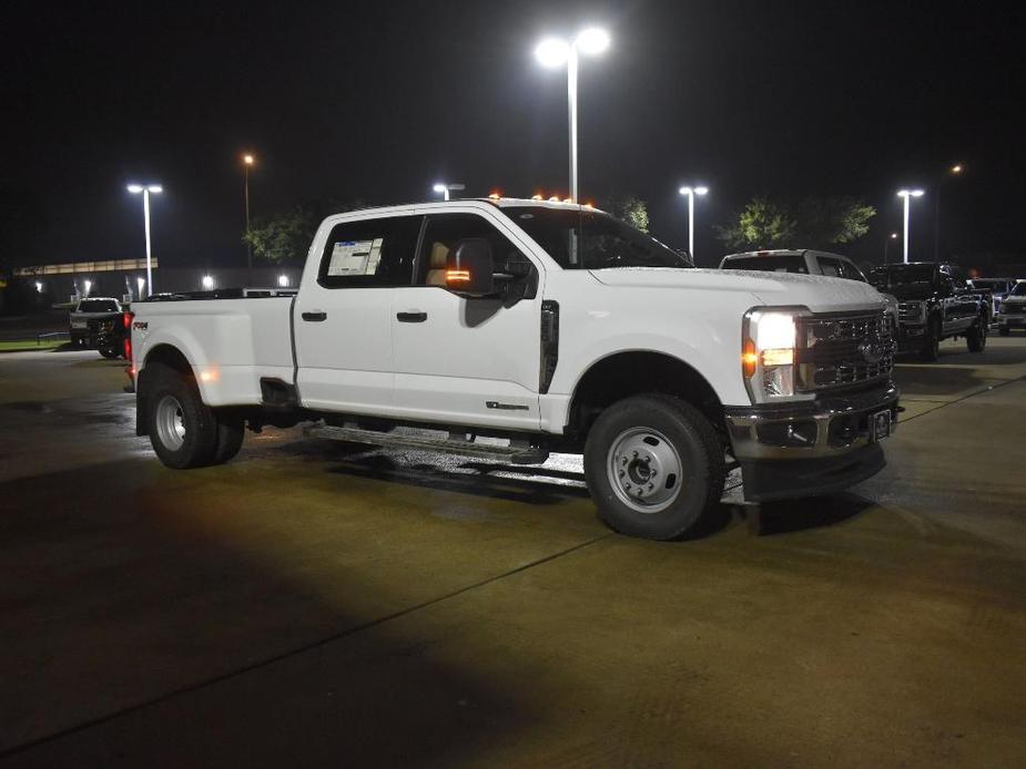 new 2024 Ford F-350 car, priced at $65,925