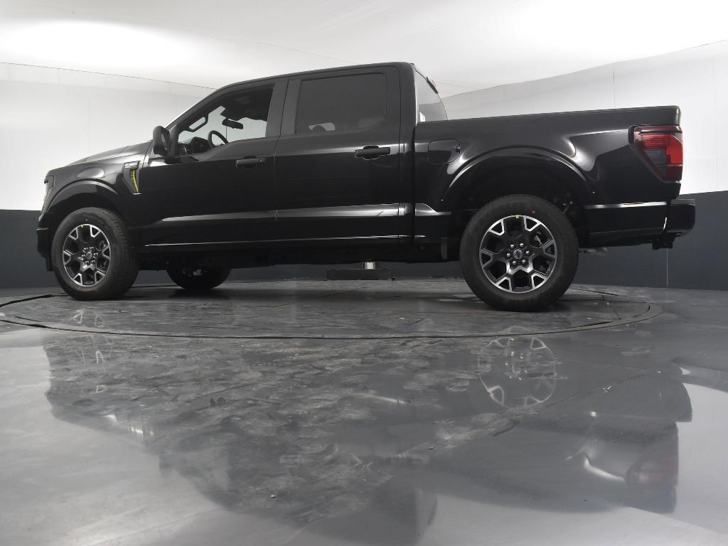 new 2024 Ford F-150 car, priced at $40,590