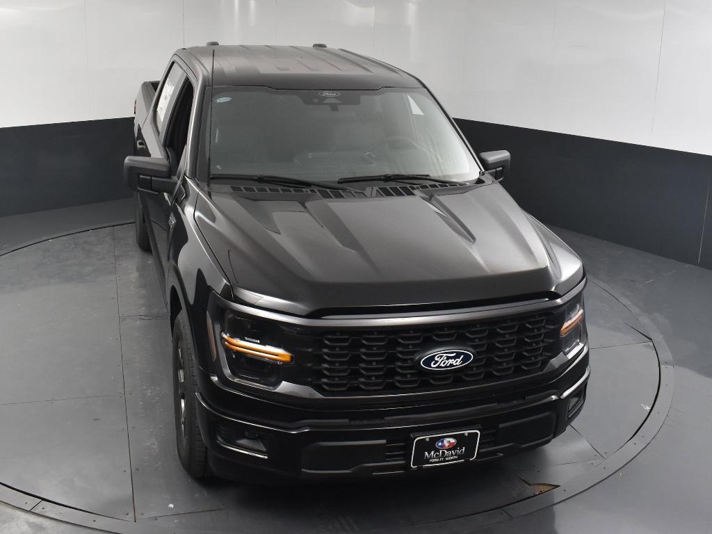 new 2024 Ford F-150 car, priced at $40,590