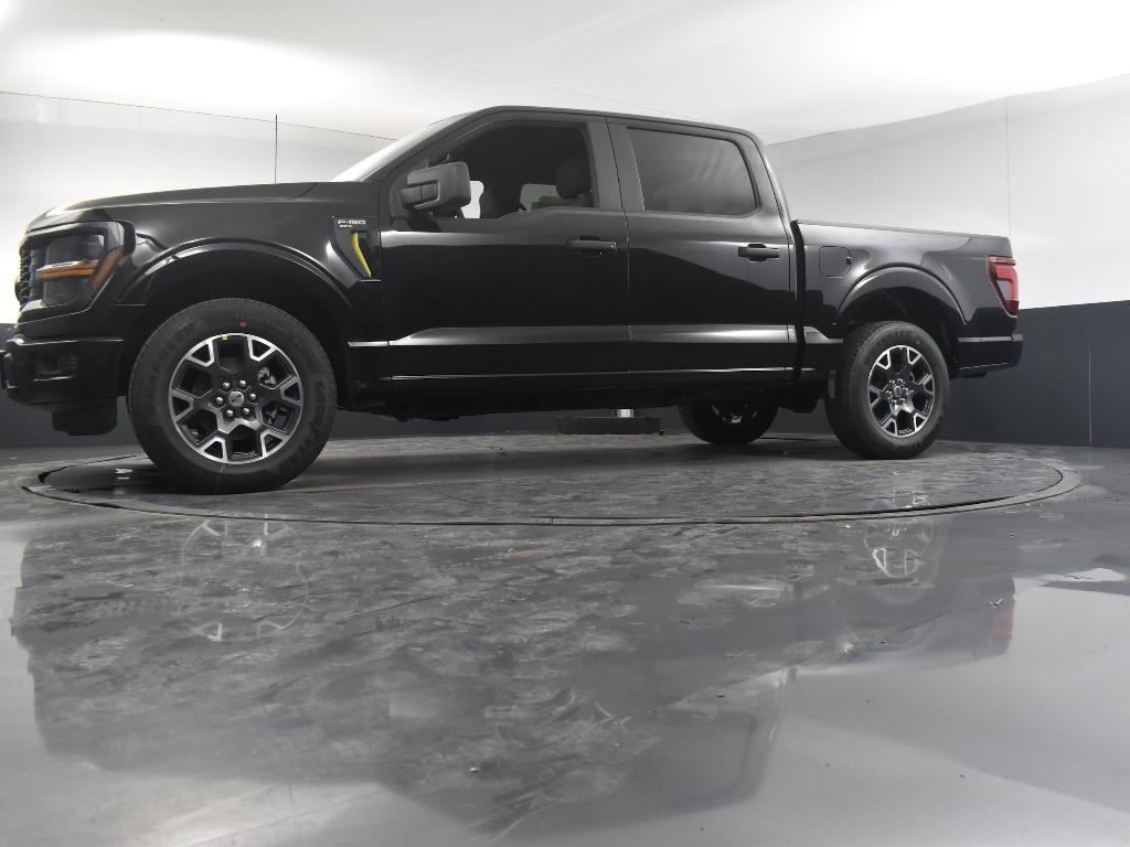 new 2024 Ford F-150 car, priced at $40,590