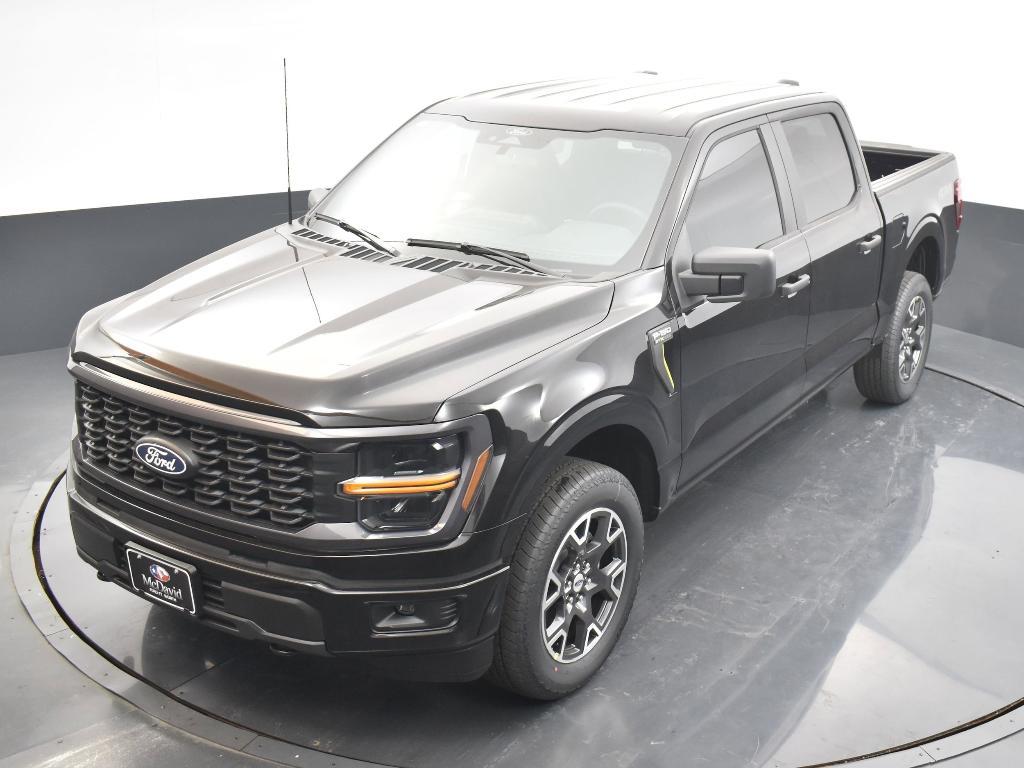 new 2025 Ford F-150 car, priced at $54,320