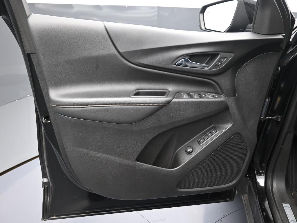 used 2021 Chevrolet Equinox car, priced at $21,994