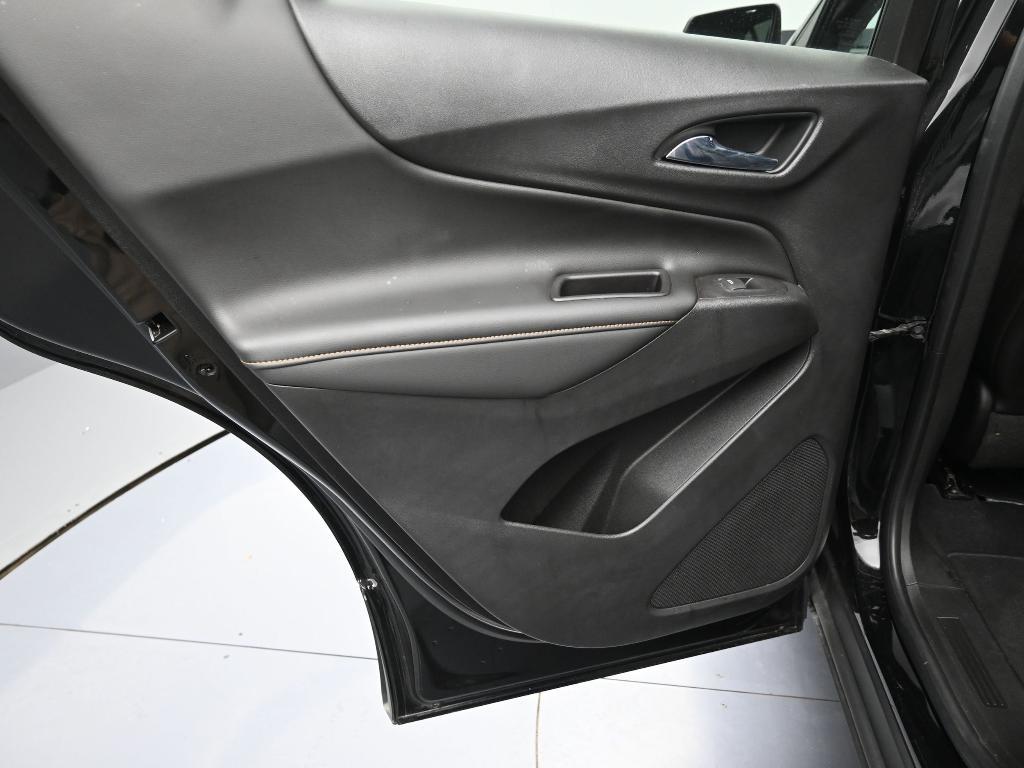 used 2021 Chevrolet Equinox car, priced at $21,994