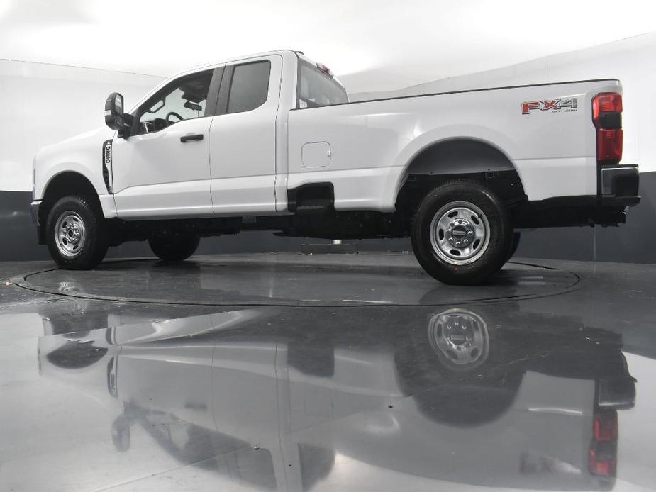 new 2024 Ford F-250 car, priced at $48,630