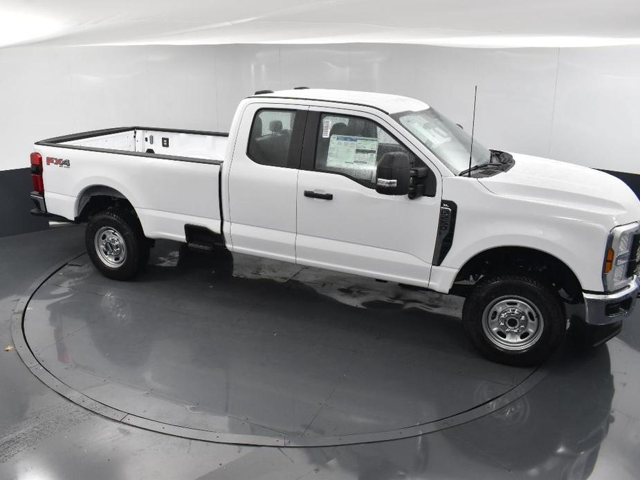 new 2024 Ford F-250 car, priced at $50,343