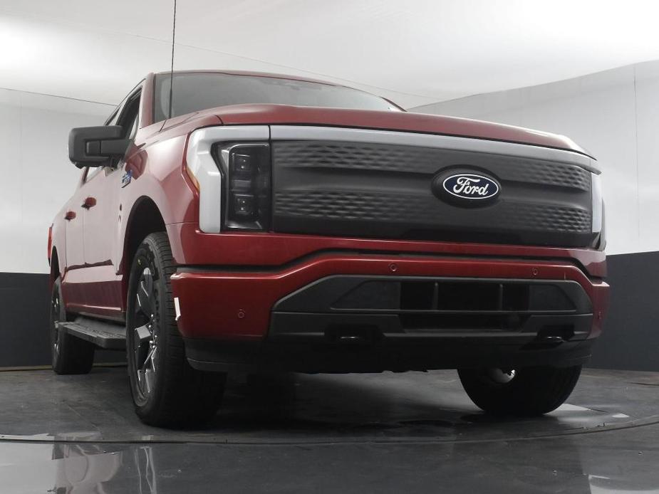 new 2024 Ford F-150 Lightning car, priced at $66,569