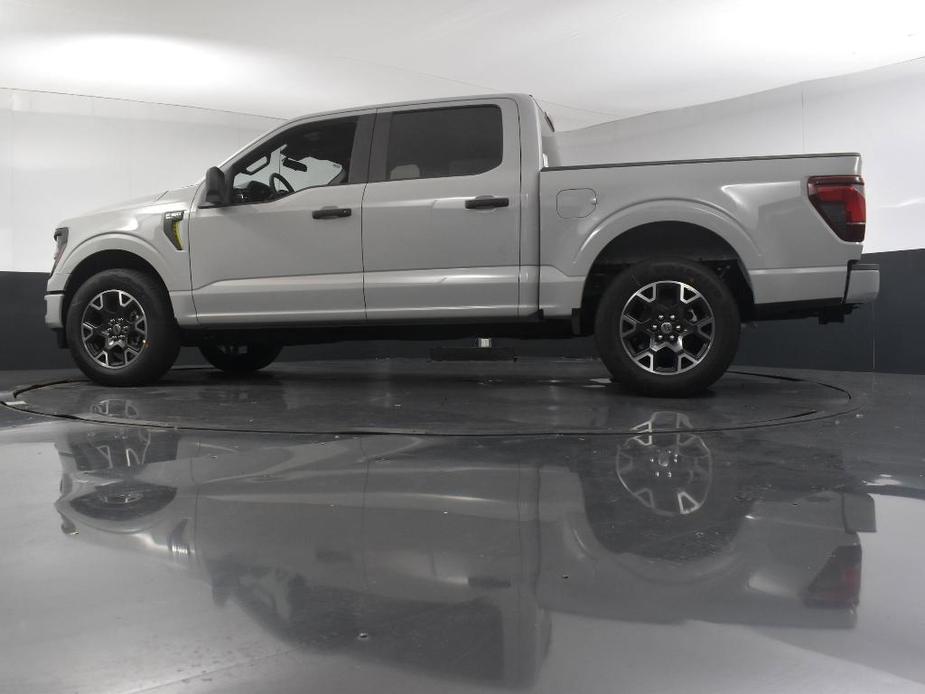 new 2024 Ford F-150 car, priced at $40,330