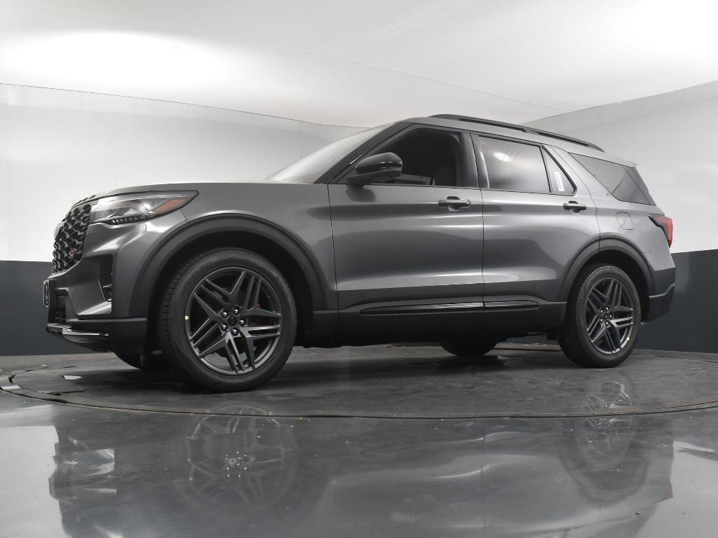 new 2025 Ford Explorer car, priced at $55,795