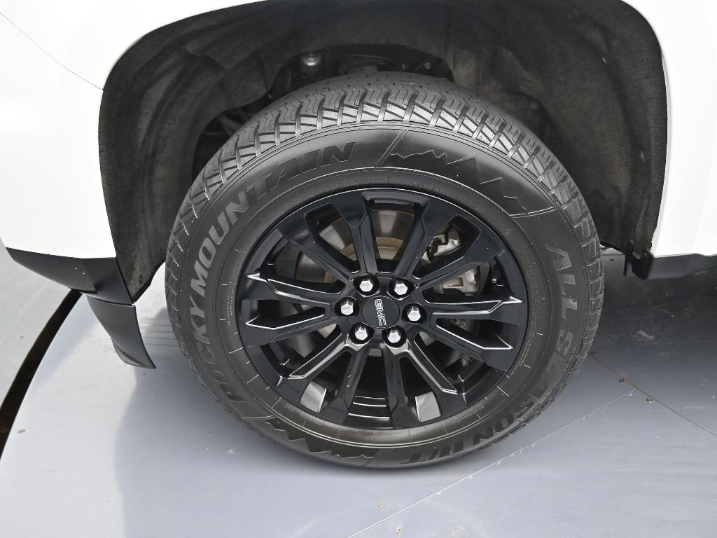 used 2021 GMC Canyon car, priced at $21,994