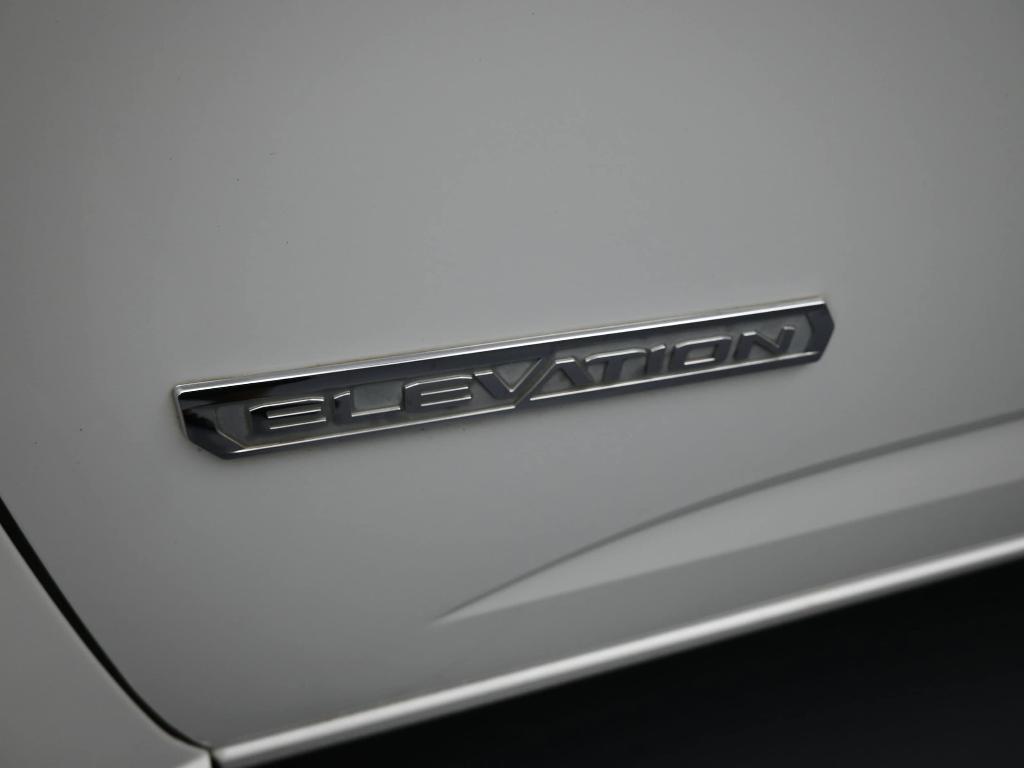 used 2021 GMC Canyon car, priced at $21,994