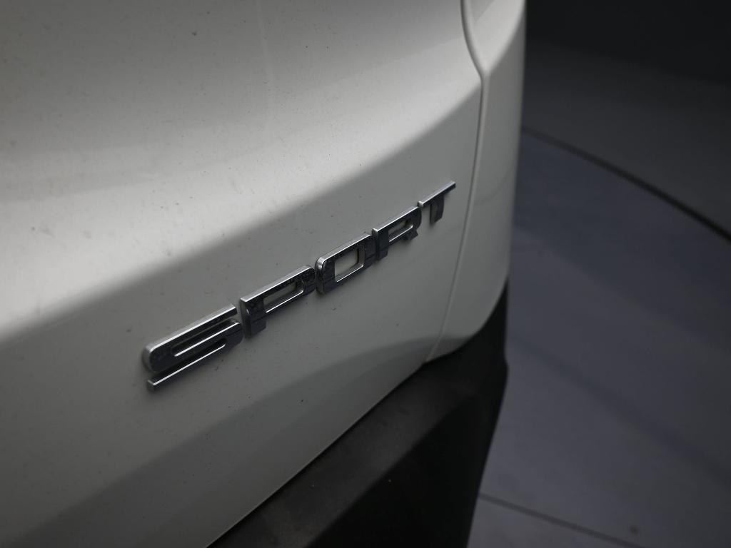 used 2021 Jeep Renegade car, priced at $12,994