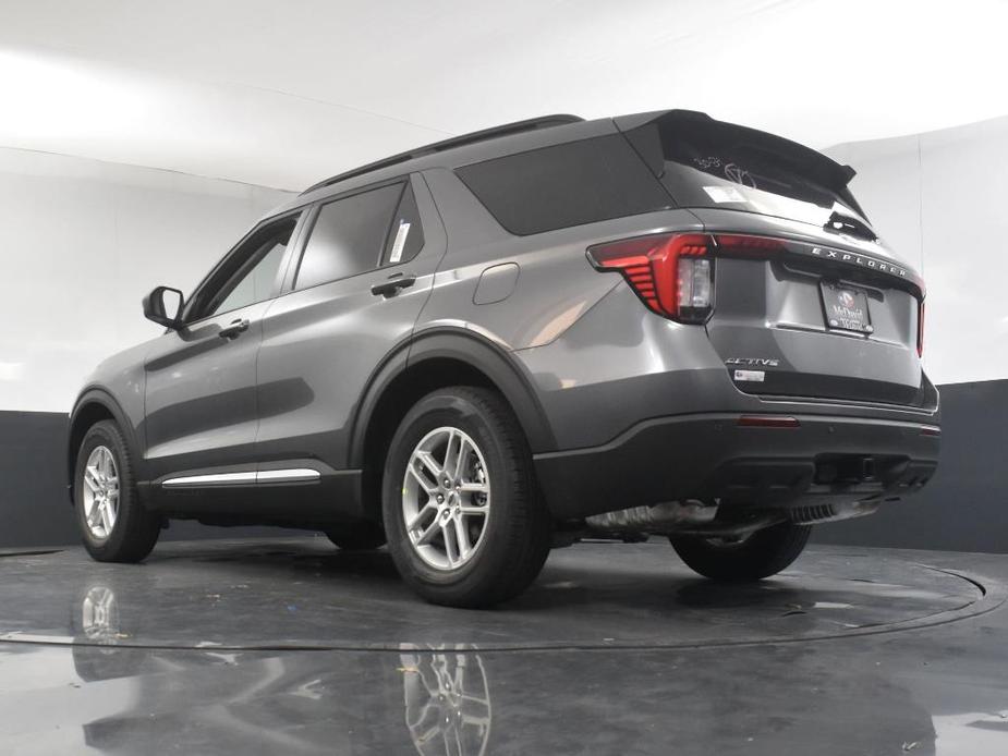 new 2025 Ford Explorer car, priced at $36,450