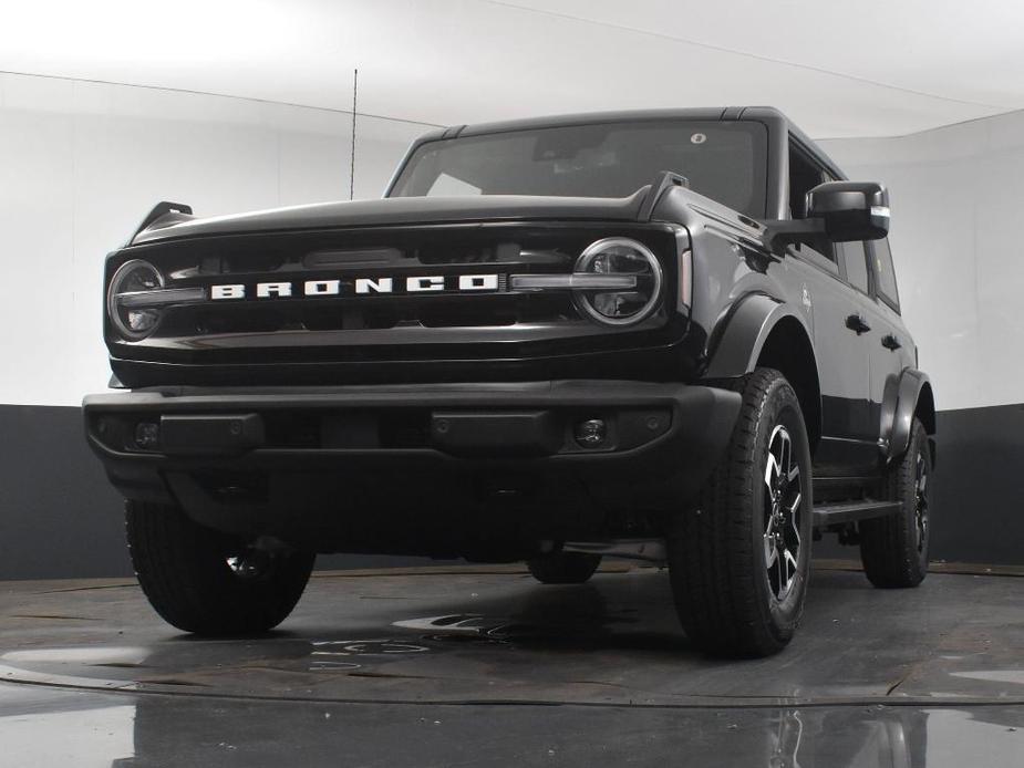 new 2024 Ford Bronco car, priced at $50,250