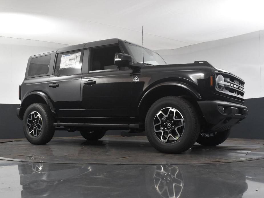 new 2024 Ford Bronco car, priced at $50,250