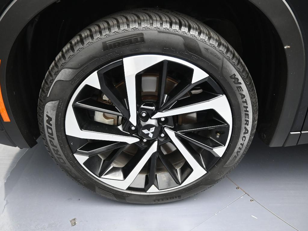 used 2022 Mitsubishi Outlander car, priced at $19,994