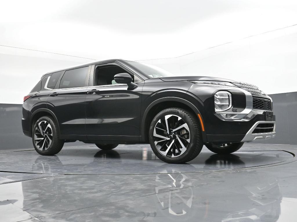 used 2022 Mitsubishi Outlander car, priced at $19,994