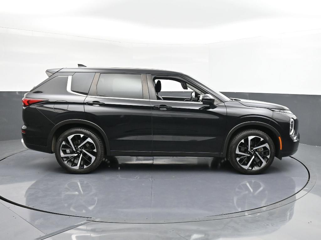 used 2022 Mitsubishi Outlander car, priced at $19,994