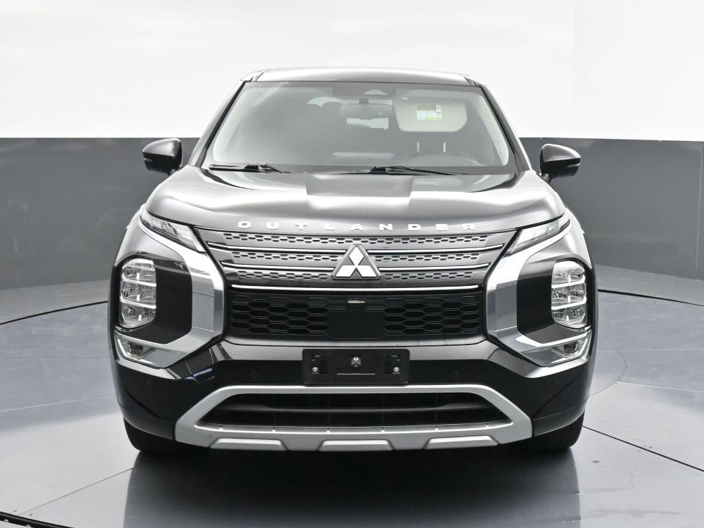 used 2022 Mitsubishi Outlander car, priced at $19,994