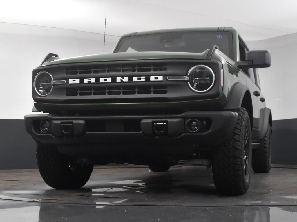 new 2024 Ford Bronco car, priced at $48,735