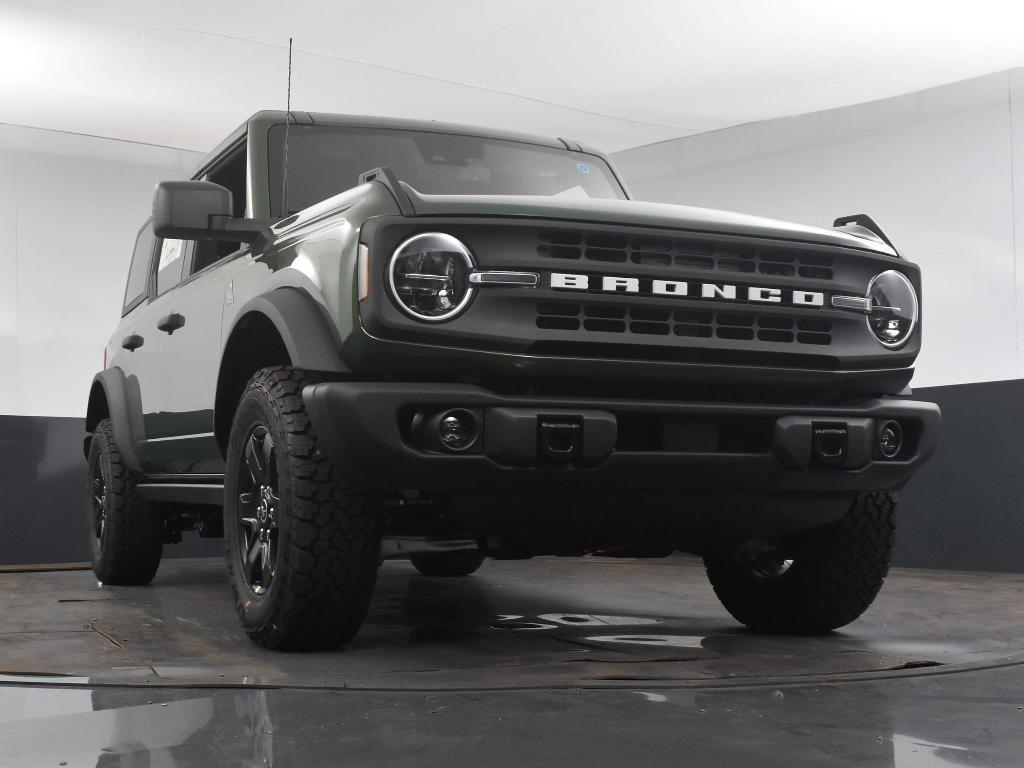 new 2024 Ford Bronco car, priced at $48,735