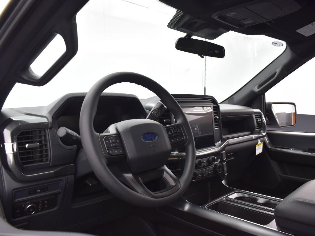 new 2025 Ford F-150 car, priced at $54,320