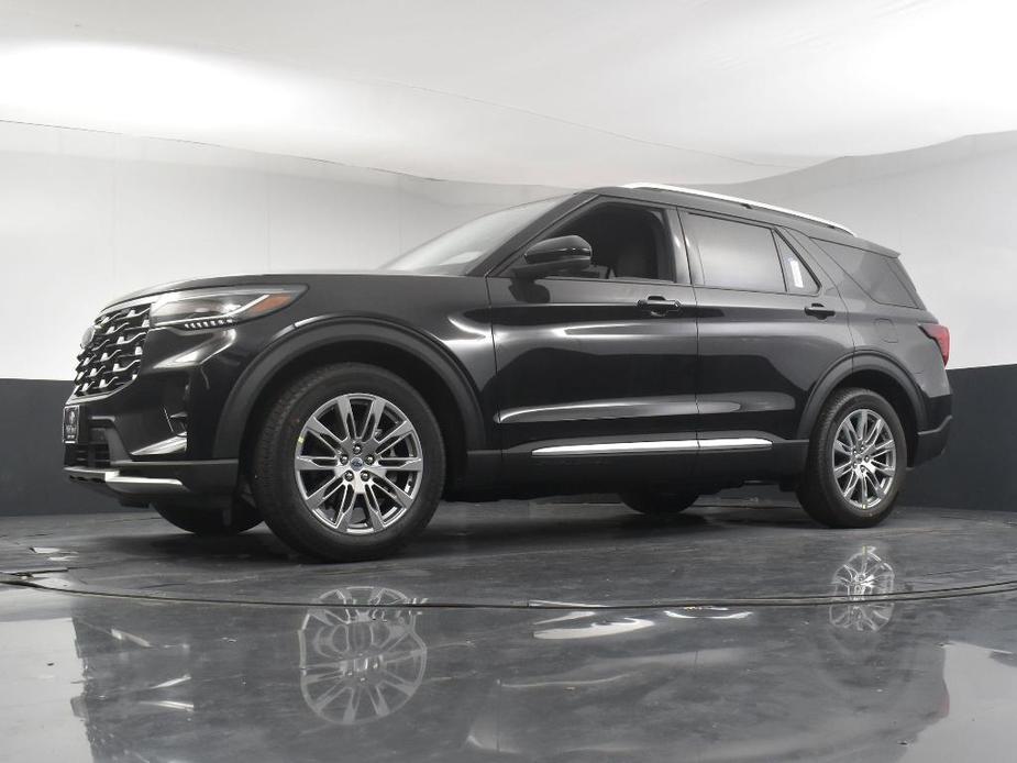 new 2025 Ford Explorer car, priced at $48,350