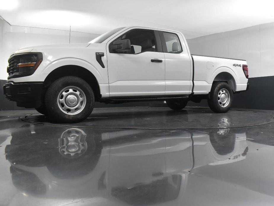 new 2024 Ford F-150 car, priced at $49,600