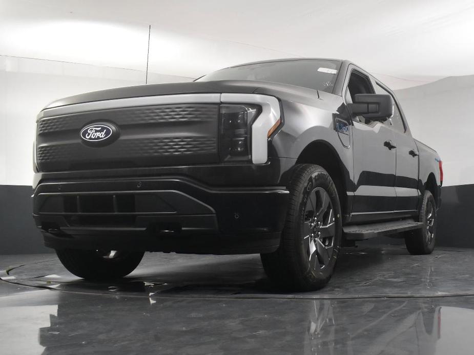 new 2024 Ford F-150 Lightning car, priced at $64,279