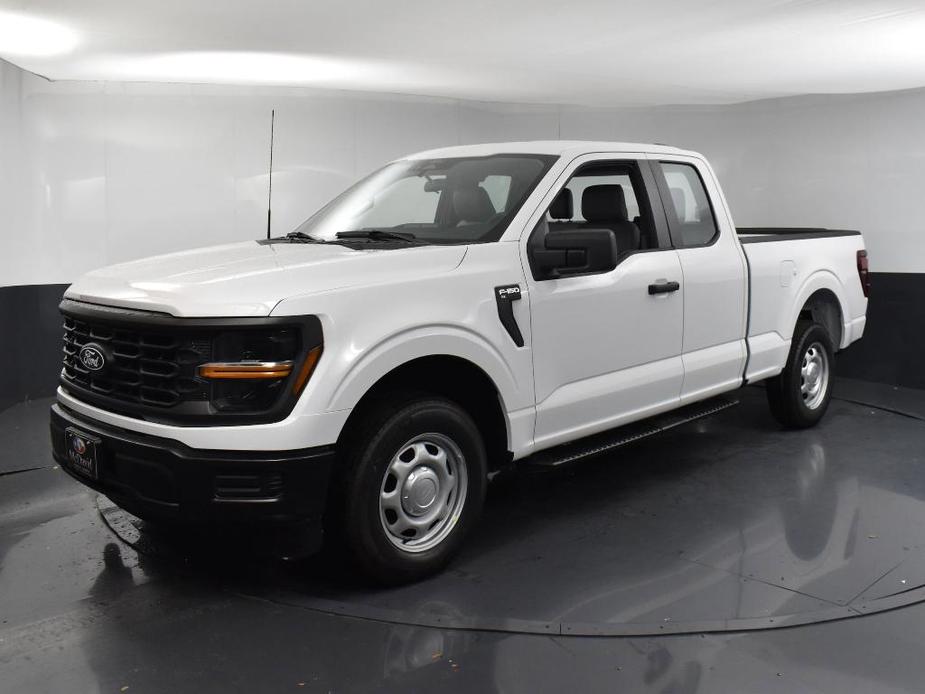 new 2024 Ford F-150 car, priced at $37,380