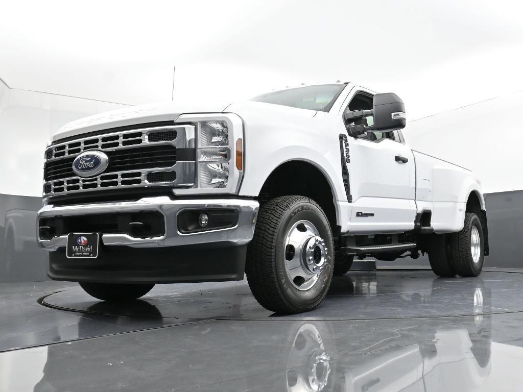 new 2025 Ford F-350 car, priced at $70,055