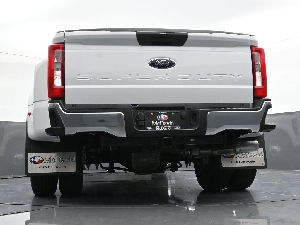 new 2025 Ford F-350 car, priced at $70,055