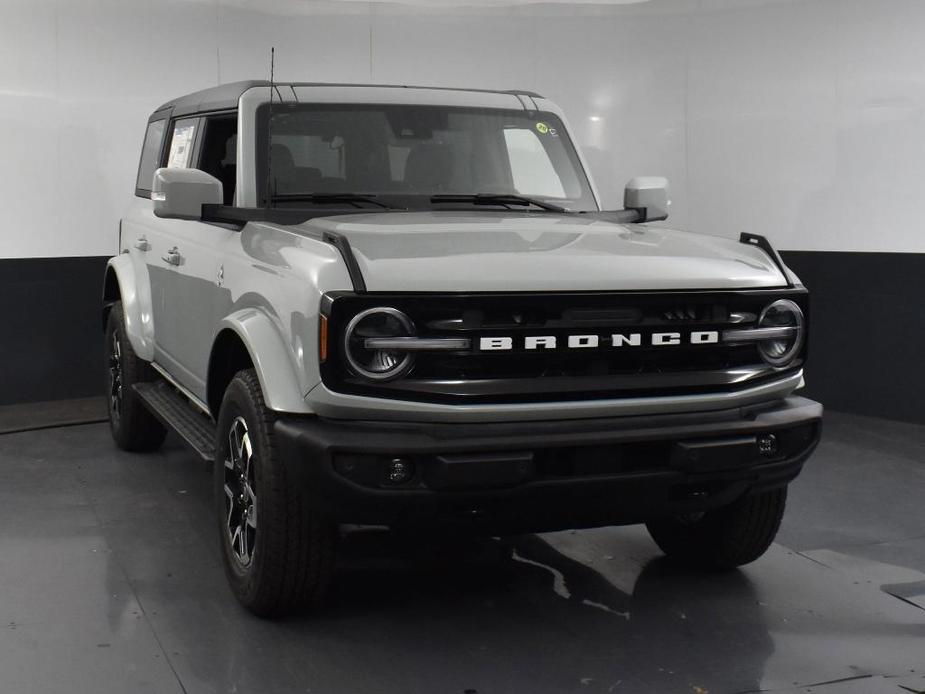 new 2024 Ford Bronco car, priced at $50,545