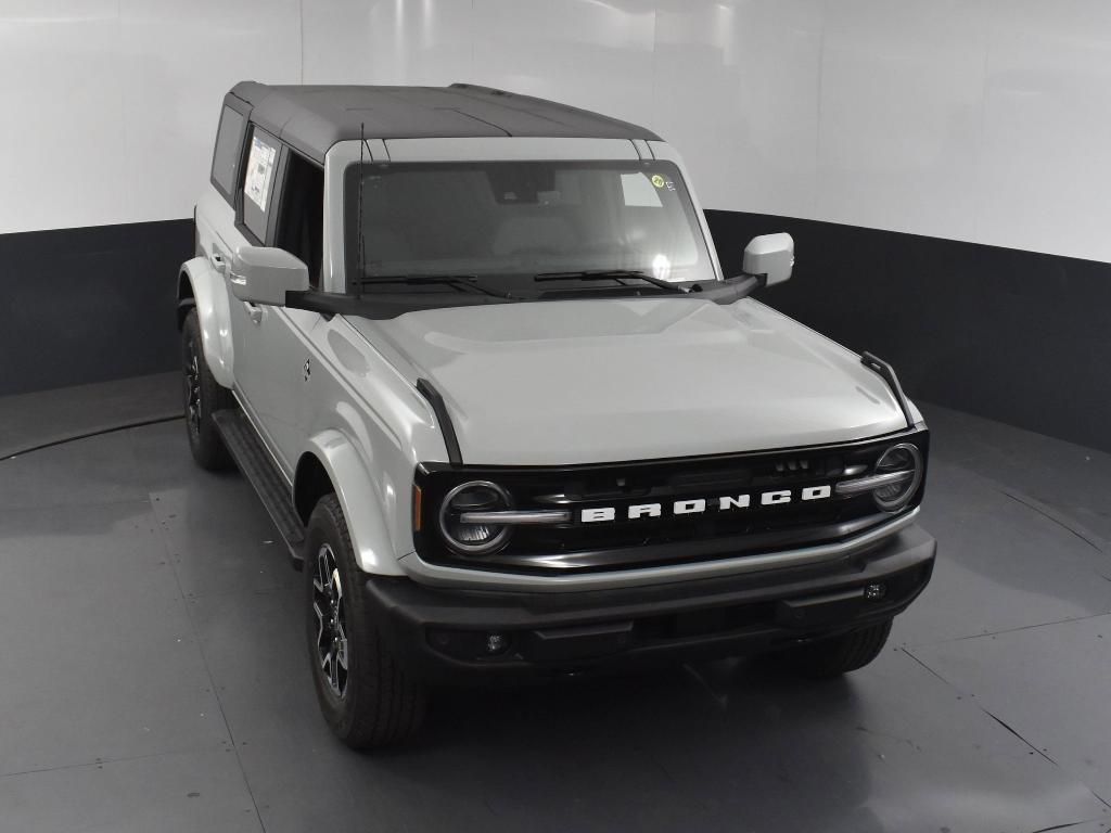 new 2024 Ford Bronco car, priced at $50,545