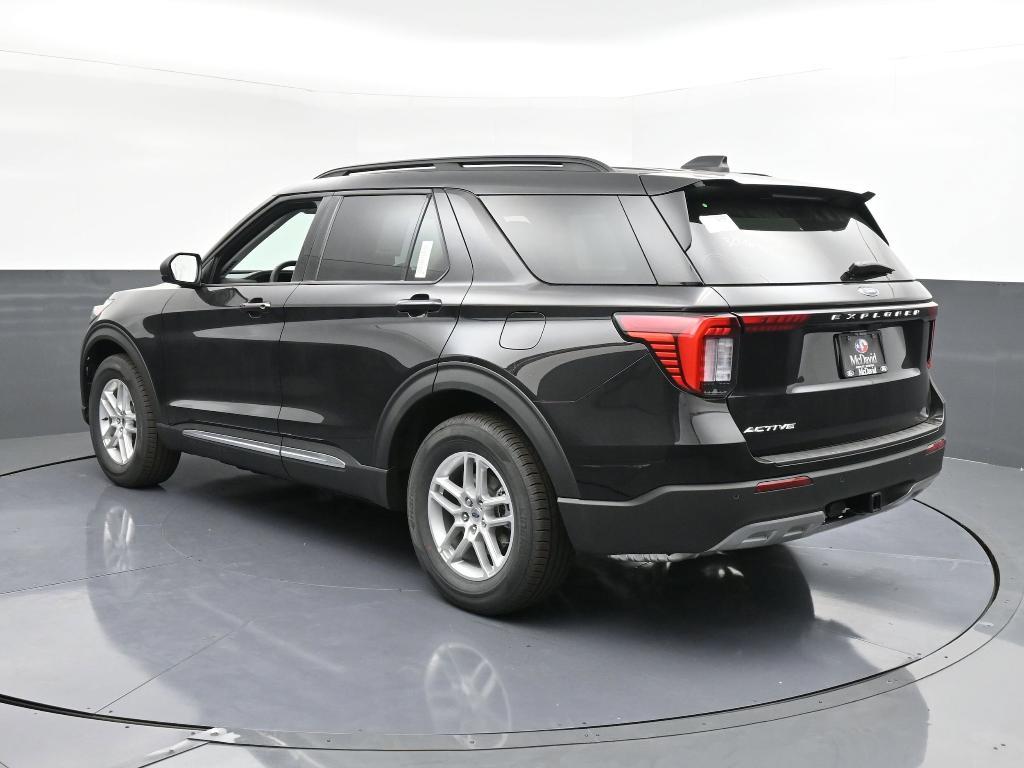 new 2025 Ford Explorer car, priced at $38,765