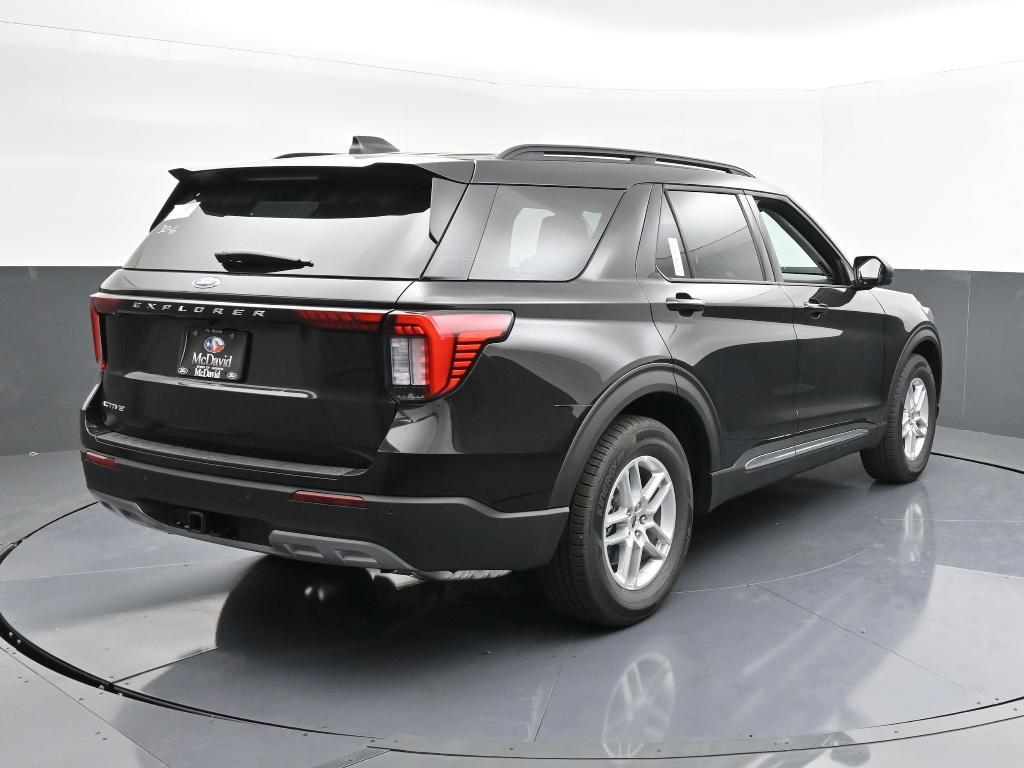 new 2025 Ford Explorer car, priced at $38,765