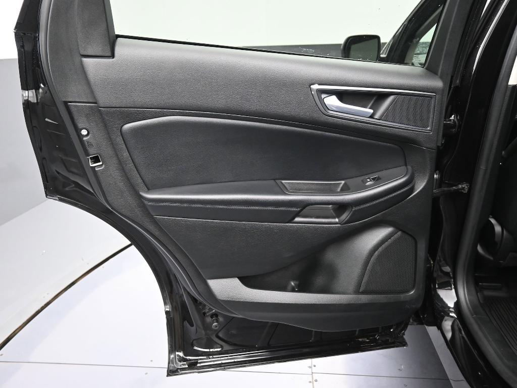 used 2024 Ford Edge car, priced at $27,994