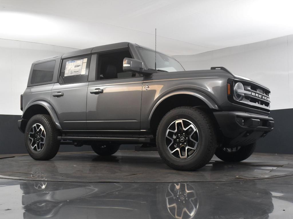 new 2024 Ford Bronco car, priced at $49,755