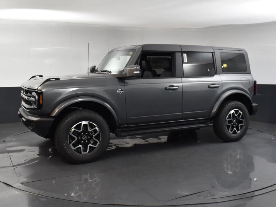 new 2024 Ford Bronco car, priced at $49,755