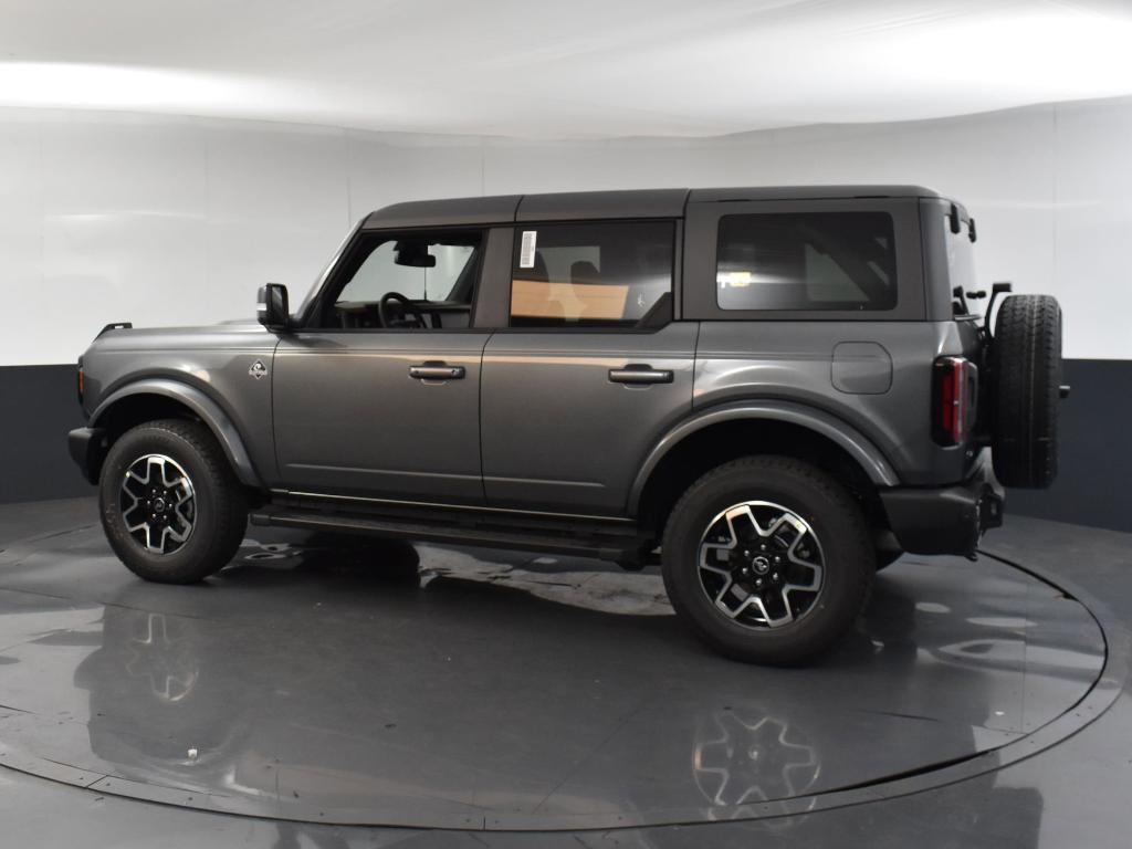 new 2024 Ford Bronco car, priced at $49,755