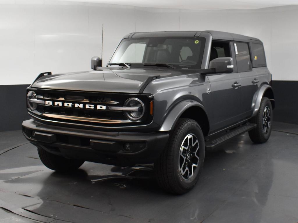 new 2024 Ford Bronco car, priced at $49,755