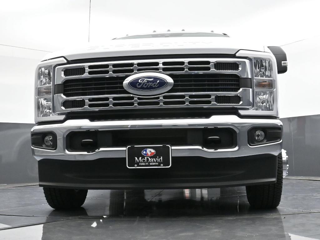 new 2025 Ford F-350 car, priced at $70,055
