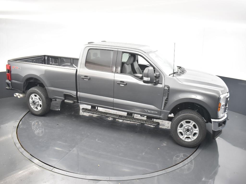 new 2025 Ford F-250 car, priced at $74,070