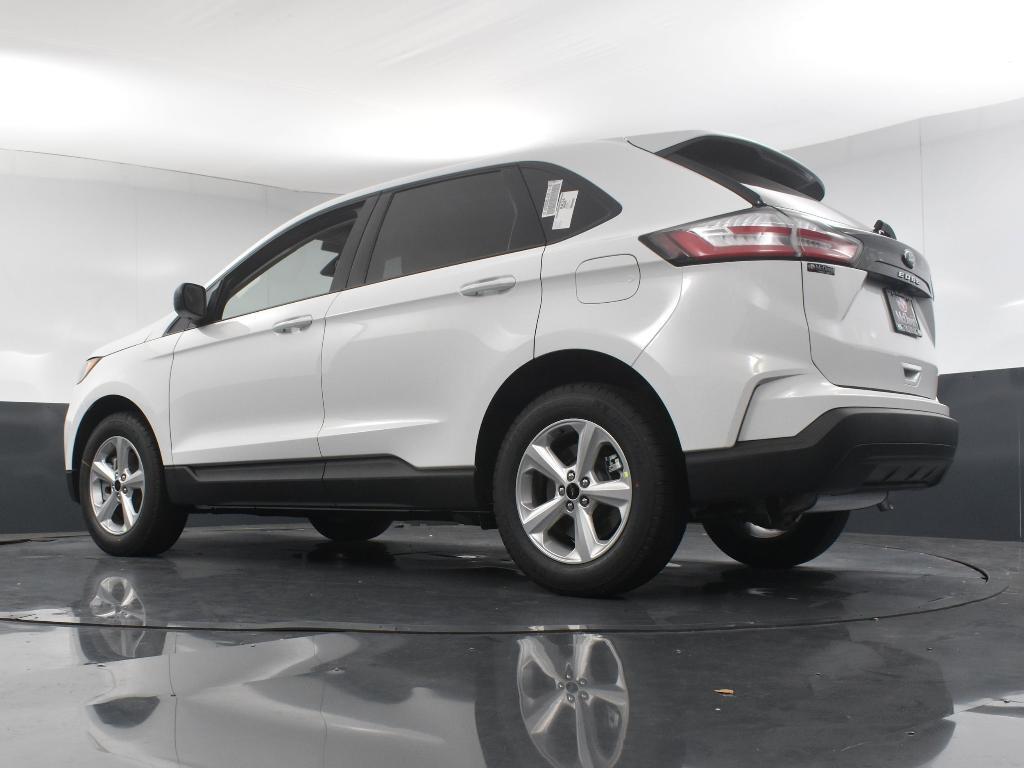 new 2024 Ford Edge car, priced at $29,260