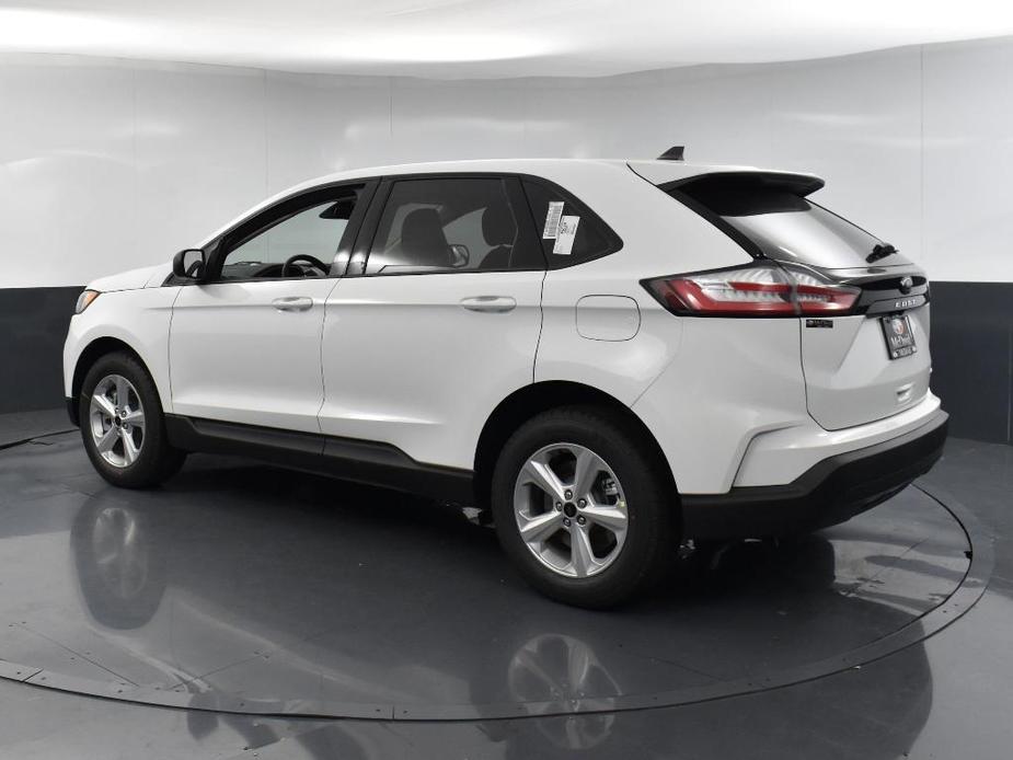 new 2024 Ford Edge car, priced at $29,260