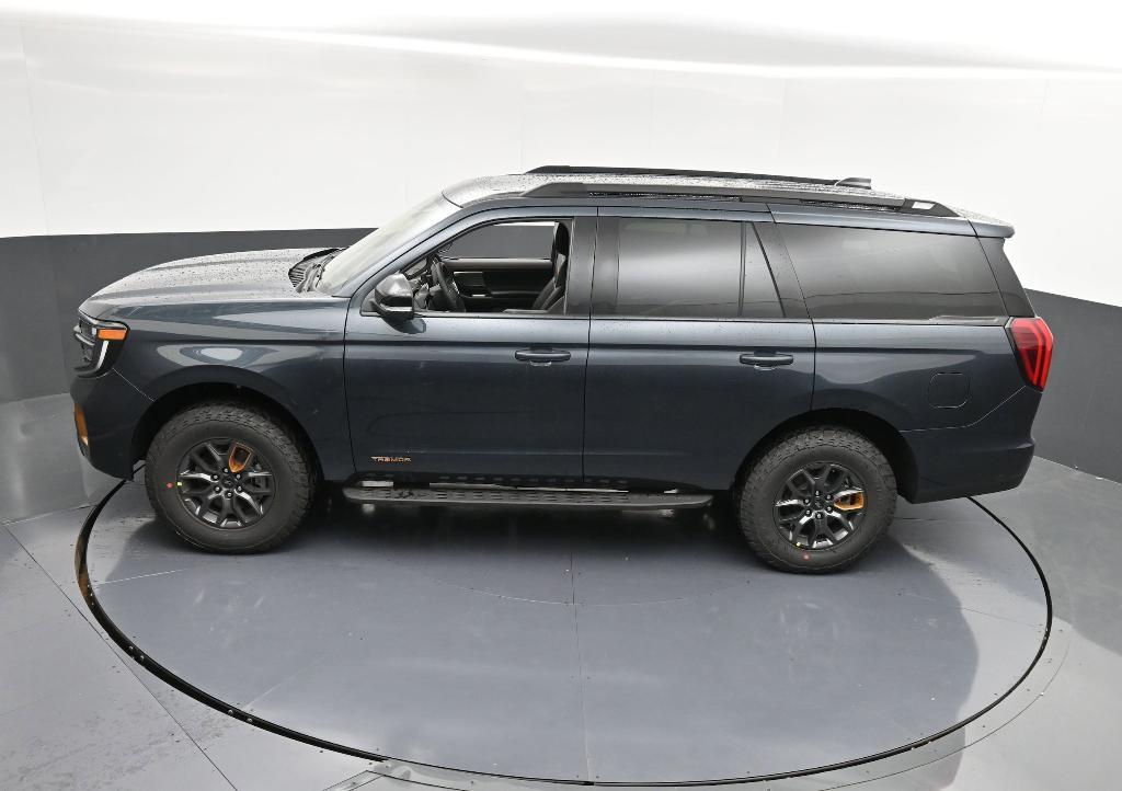 new 2025 Ford Expedition car, priced at $84,535